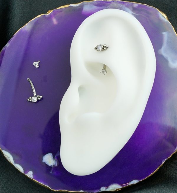 Beaded Bezel CZ Top With Prong CZ Bottom Internally Threaded Titanium Curved Barbell Online now - Image 3