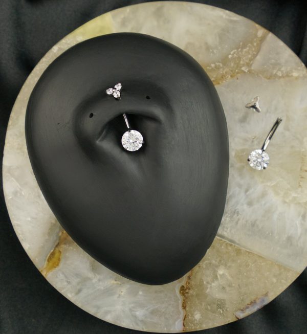 Trinity Clear CZ Titanium Internally Threaded Belly Button Ring Online Hot Sale - Image 2