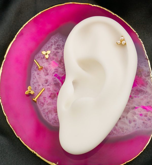 Gold PVD Trinity Pearl Internally Threaded Titanium Labret For Cheap - Image 2