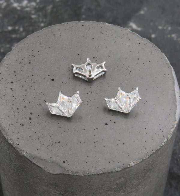 Triple Poly Clear CZ Internally Threaded Titanium Top on Sale - Image 2
